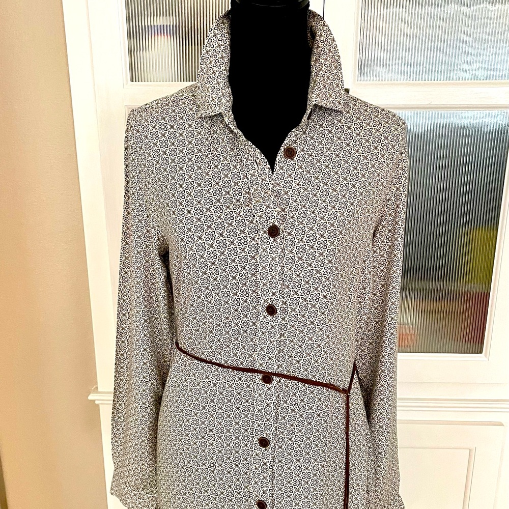 Like new Orb brand paisley shirt dress